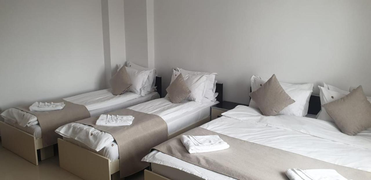 Hotel Top Central Бухарест Экстерьер фото